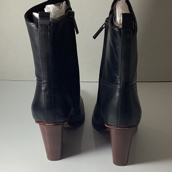 Veronica Beard Black Leather Ankle Boots - Picture 14 of 16